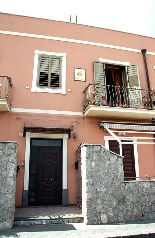 B&B Baia Delle Sirene Giardini Naxos Exteriör bild