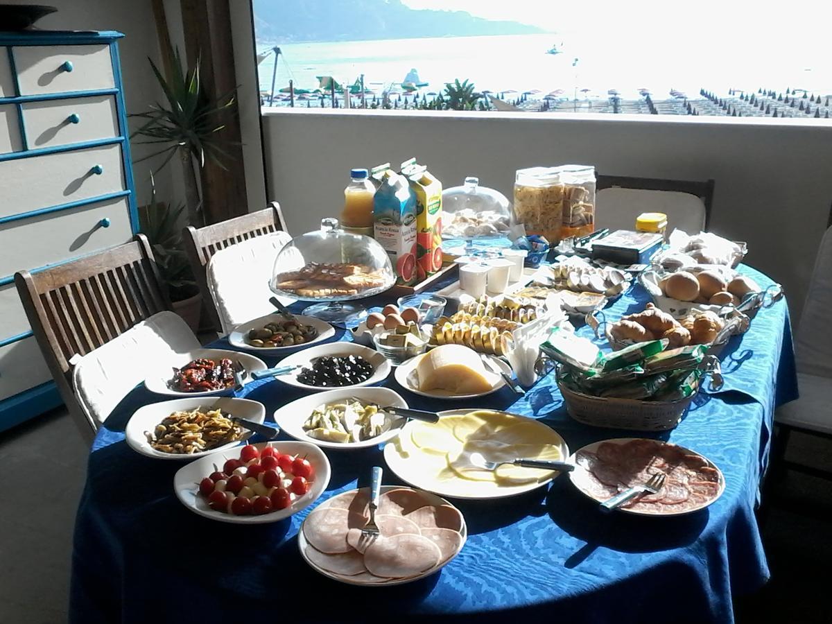 B&B Baia Delle Sirene Giardini Naxos Exteriör bild